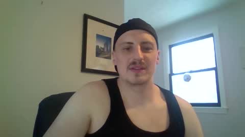 Snapshot of chillsfguy chatting on December 5, 1:20 pm Chillsfguy online show from December 5, 1:20 pm