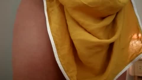yoursensualparadise online show from July 19, 10:46 pm