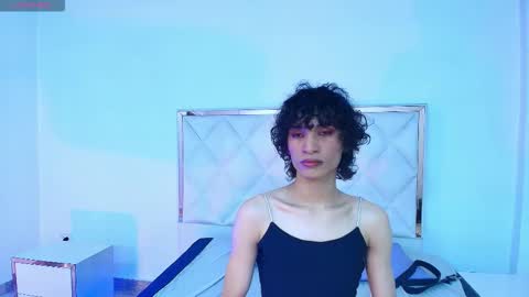 Snapshot of chipi_tay chatting on October 4, 7:12 pm chipi_tay online show from October 4, 7:12 pm