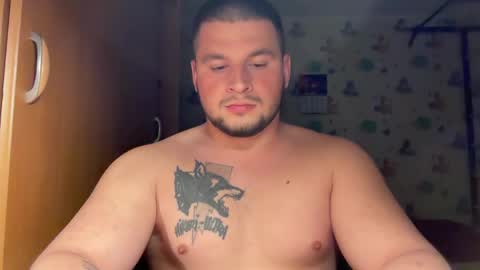 chiraq1945 online show from April 7, 7:36 pm