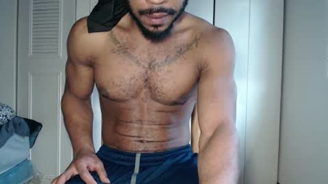 Snapshot of chitownsgod chatting on February 19, 2:34 pm Antonio Brown online show from February 19, 2:34 pm