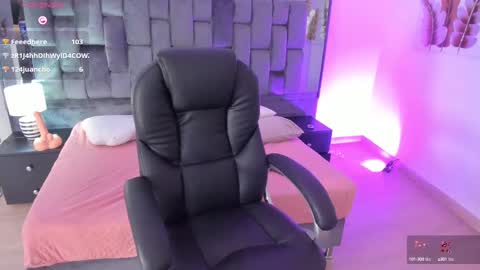 Chloe online show from February 10, 9:04 pm