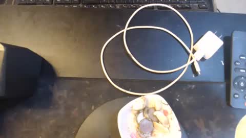 Snapshot of chloe_bilat chatting on October 18, 11:27 pm chloe_bilat online show from October 18, 11:27 pm