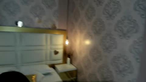 chloe_blowjob online show from December 18, 11:27 am