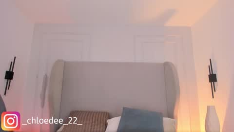 Chloe online show from January 8, 12:07 pm