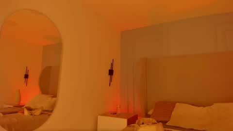 Chloe online show from March 1, 12:40 pm