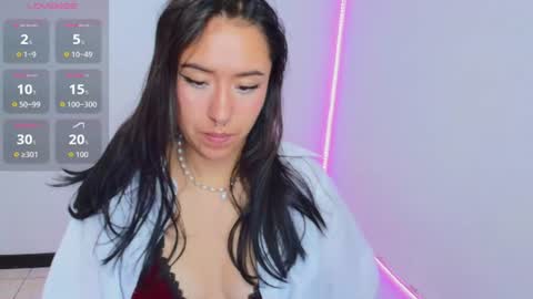 chloe_desire11 online show from June 14, 11:23 am