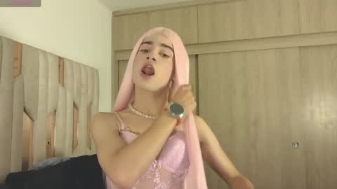 Embeer online show from April 15, 12:50 am