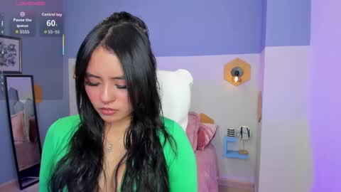 Snapshot of chloe_fischer chatting on October 1, 2:56 pm Chloe online show from October 1, 2:56 pm