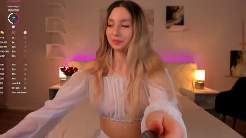 Chloe Lov GTM2 Mon Tue Thu Sat Sun 0400am - 1030m online show from March 8, 1:14 pm