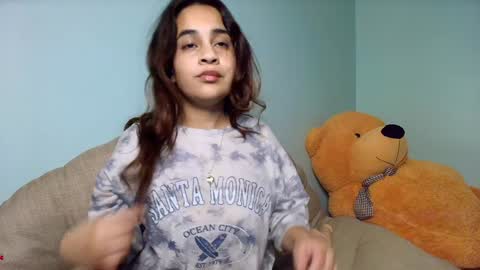 Snapshot of chloe_maia1 chatting on January 4, 2:35 am AMY online show from January 4, 2:35 am