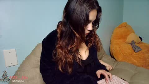 Snapshot of chloe_maia1 chatting on January 13, 1:34 am AMY online show from January 13, 1:34 am