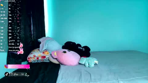 Snapshot of chloe_maia1 chatting on September 9, 5:23 pm AMY online show from September 9, 5:23 pm