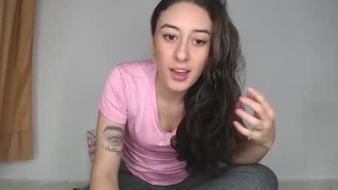 Chloe  online show from October 6, 1:14 am