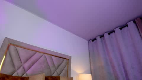 chloe_wilson7 online show from October 22, 1:50 am