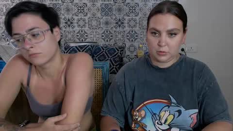 Eva and Sandra online show from February 16, 8:54 am