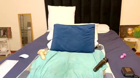 Chloe Chrome online show from February 5, 6:23 pm