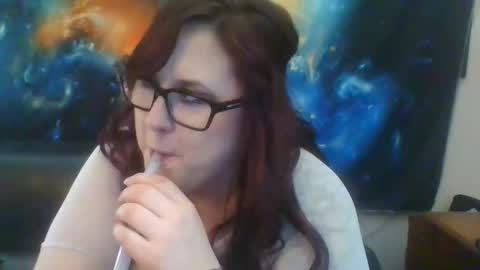 Chloecreamm online show from March 21, 11:37 am