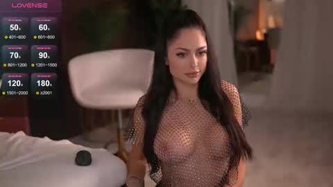 chloedevinex online show from October 14, 4:35 am