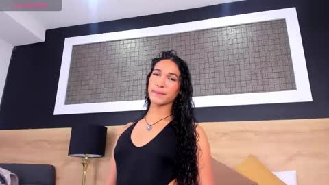 Snapshot of chloee_adams_ chatting on February 28, 12:39 pm Chloe online show from February 28, 12:39 pm