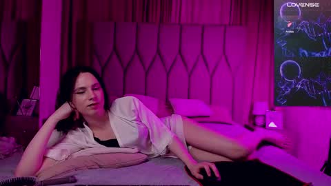 Snapshot of chloefulton chatting on March 3, 6:44 pm Chloe Fulton online show from March 3, 6:44 pm