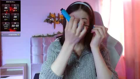 Chloe online show from February 10, 1:22 pm