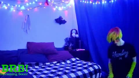 Chloekissxo online show from February 22, 1:11 am