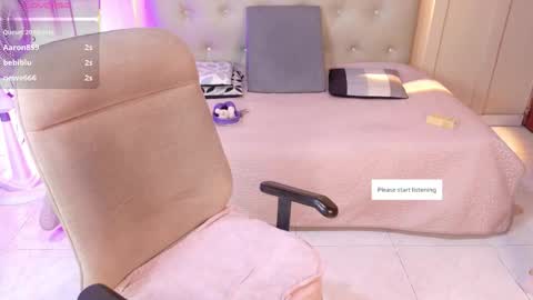 Snapshot of chloerossee chatting on November 8, 1:17 am Chloe rosse online show from November 8, 1:17 am