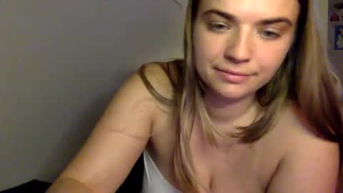 Chloe Lane online show from January 10, 7:04 pm