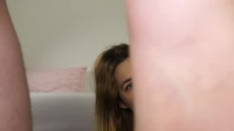 Snapshot of chloesweetdreams chatting on May 15, 11:23 pm Chloe and Schott online show from May 15, 11:23 pm