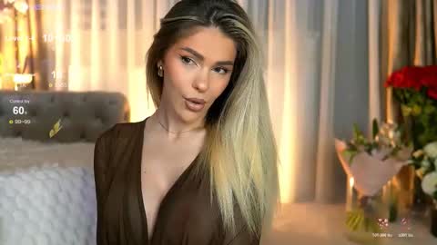 Chloe online show from March 26, 9:53 pm