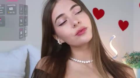 chloi_hes online show from February 16, 9:38 am