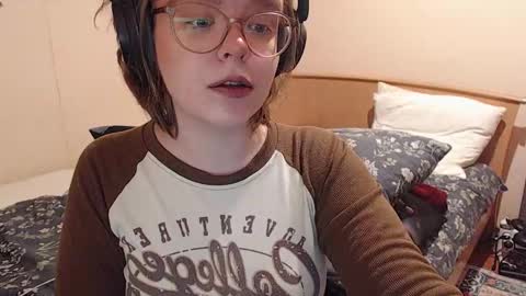 Snapshot of chmiri chatting on November 22, 1:54 pm chmiri online show from November 22, 1:54 pm