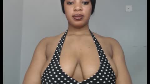 ESTHER online show from September 23, 8:39 am