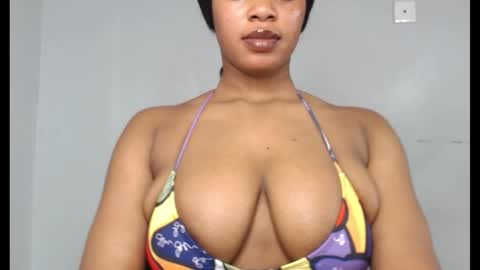 ESTHER online show from October 19, 7:42 am