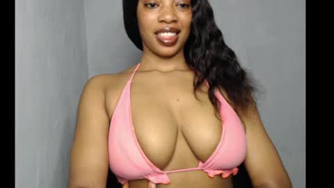 ESTHER online show from April 19, 8:24 am