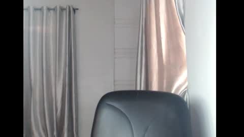 choco_petitqueen online show from March 4, 7:47 am