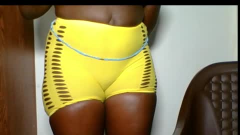 chocolate queen25 online show from November 4, 3:44 pm