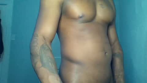 Snapshot of chocolatedolla chatting on February 13, 10:02 am chocolatedolla online show from February 13, 10:02 am