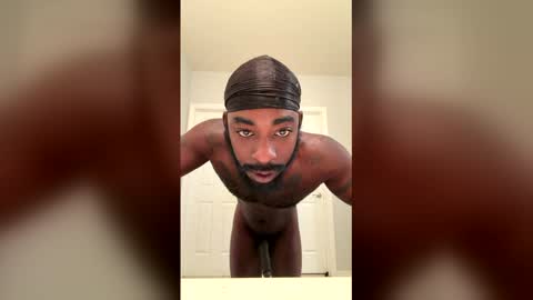 chocolatethundaxxx online show from April 15, 12:06 am