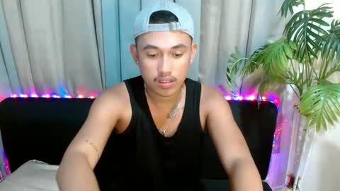 Xsam online show from April 17, 11:30 pm