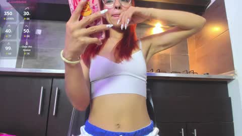 Chloe online show from April 14, 11:38 am