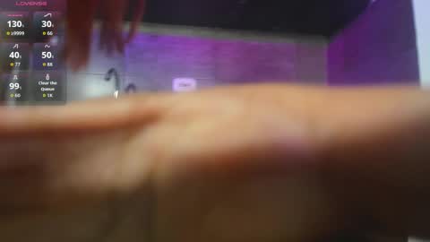 Chloe online show from April 18, 9:57 am