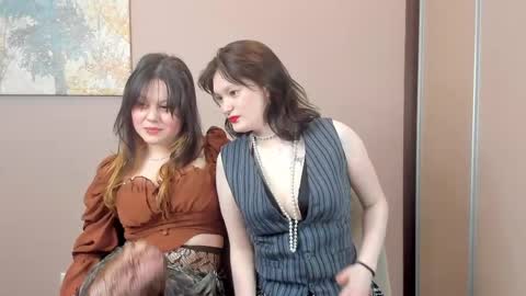 Cassandra online show from April 10, 6:29 am