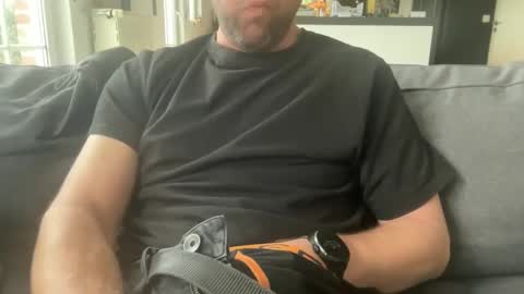 chris13abcd online show from March 11, 2:29 pm