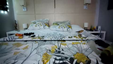 Snapshot of chris179122 chatting on December 21, 6:23 pm chris179122 online show from December 21, 6:23 pm