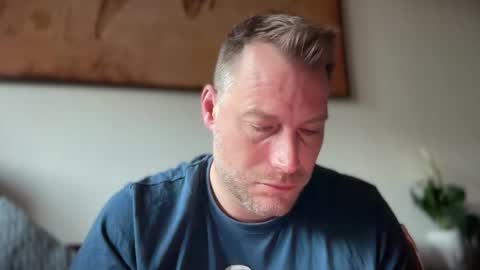 Christian online show from April 5, 5:26 am