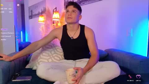 Chris Argent online show from January 16, 3:54 am