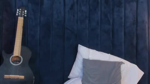 Snapshot of chris_blackwood chatting on February 6, 6:51 am chris_blackwood online show from February 6, 6:51 am