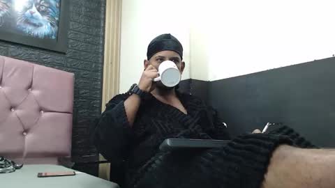 chris_dick2 online show from October 17, 6:49 am